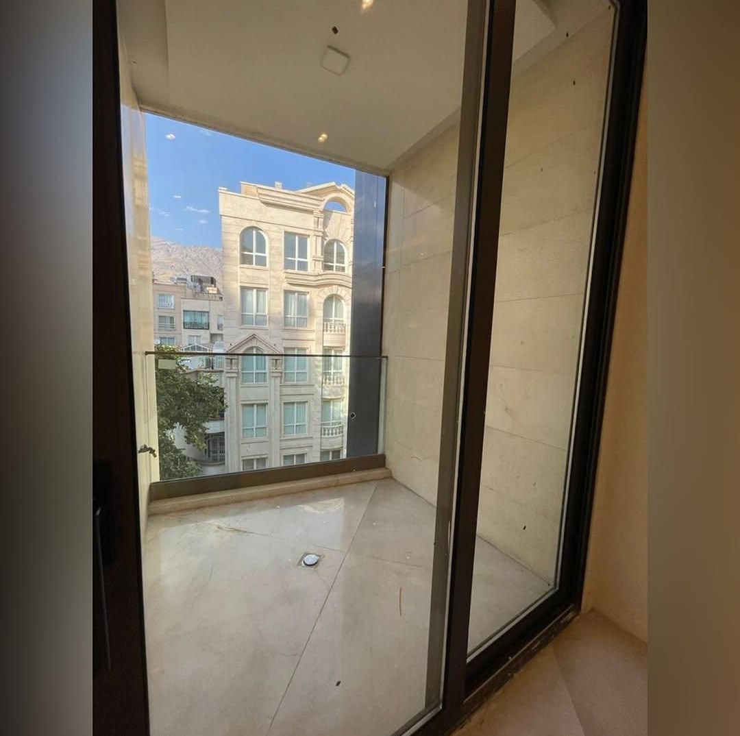 فروش آپارتمان 235 متر نیاوران مناسب سرمایه گذاری