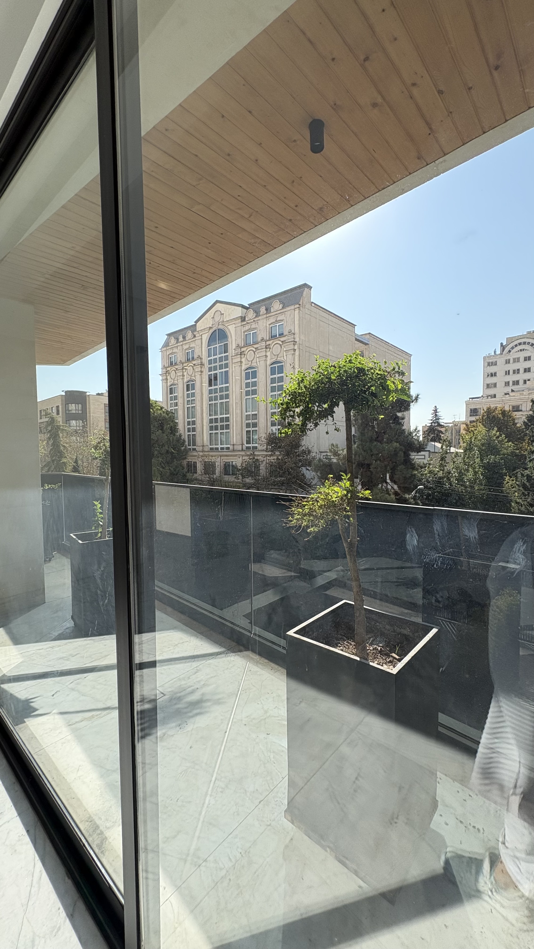 فروش آپارتمان 220 متر سنبل فول مشاعات