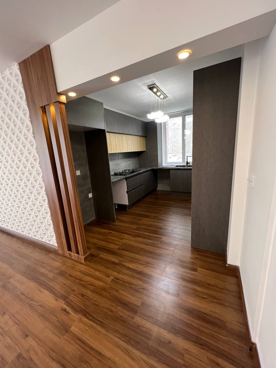 فروش آپارتمان 100 متر دیباجی جنوبی عطار