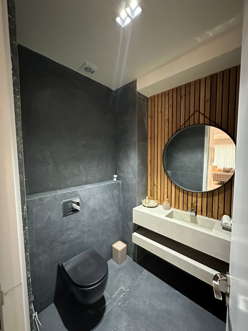 اجاره آپارتمان 170 متر نیــاوران