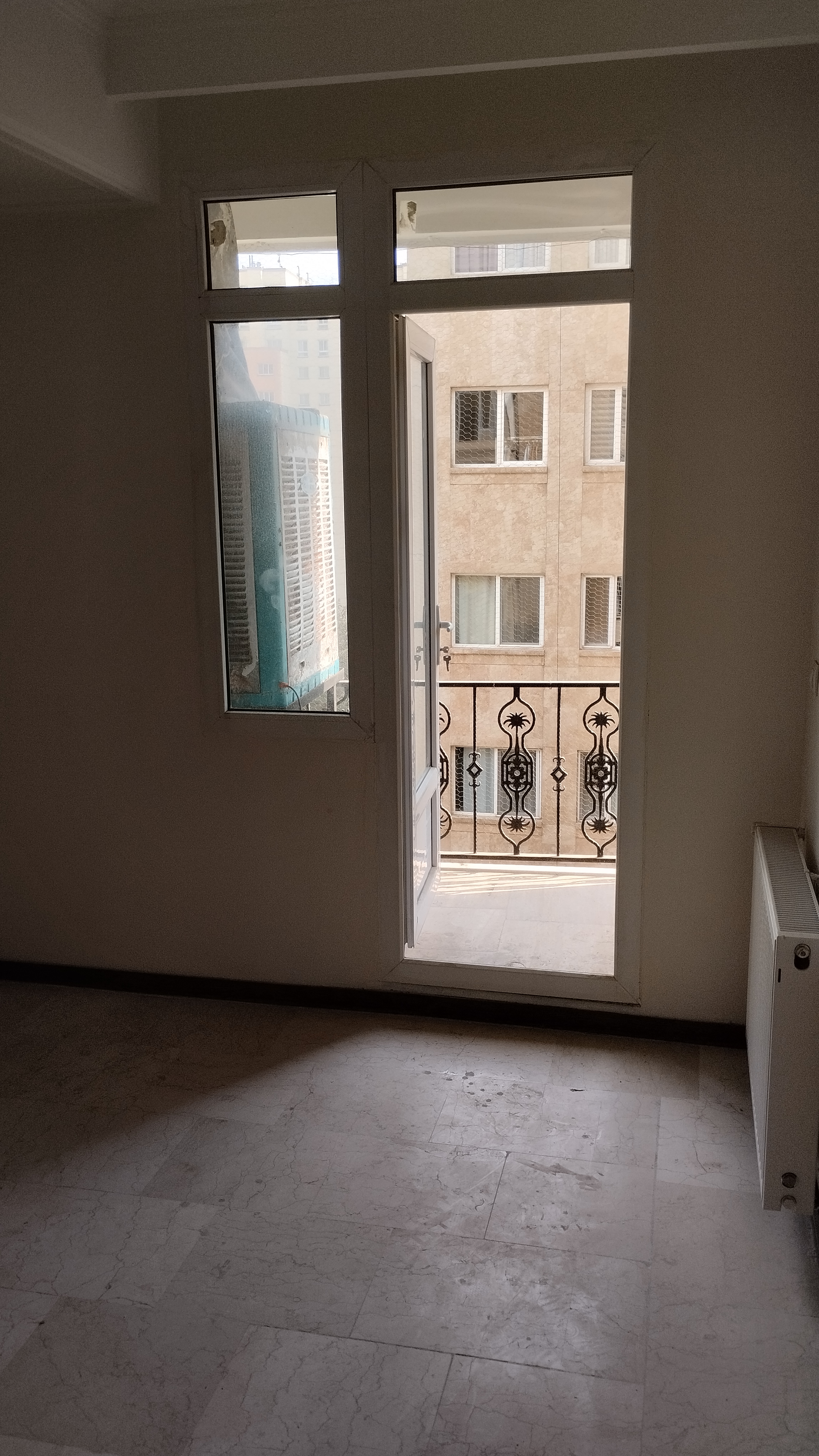 فروش آپارتمان 180 متر نیاوران 3 خواب فول امکانات