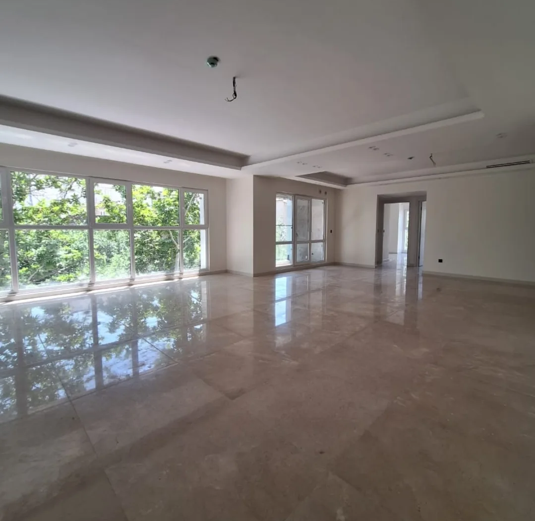 120 متر / فول مشاعات / درب دوم