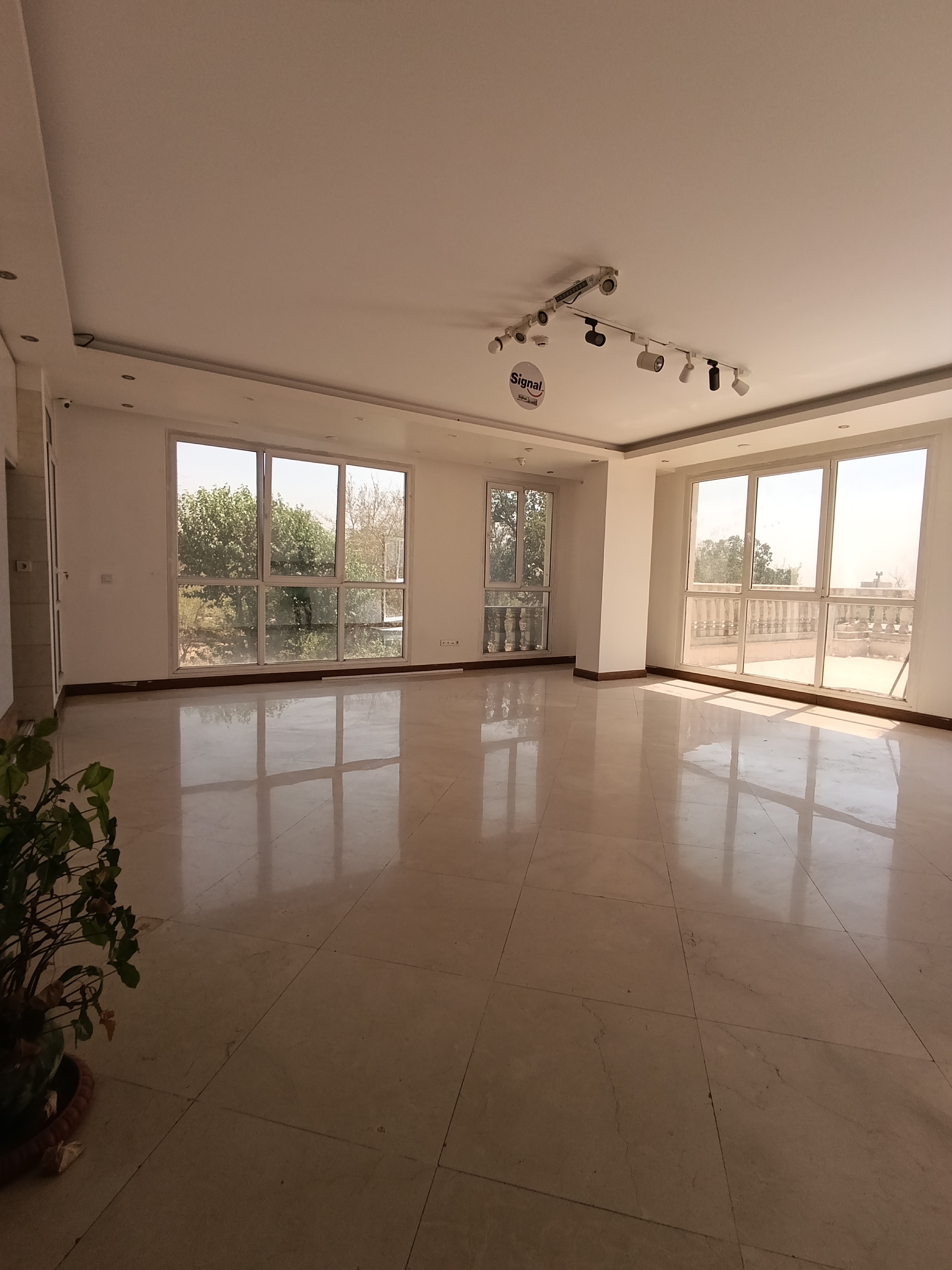 اجاره آپارتمان اداری 90متر پاسداران