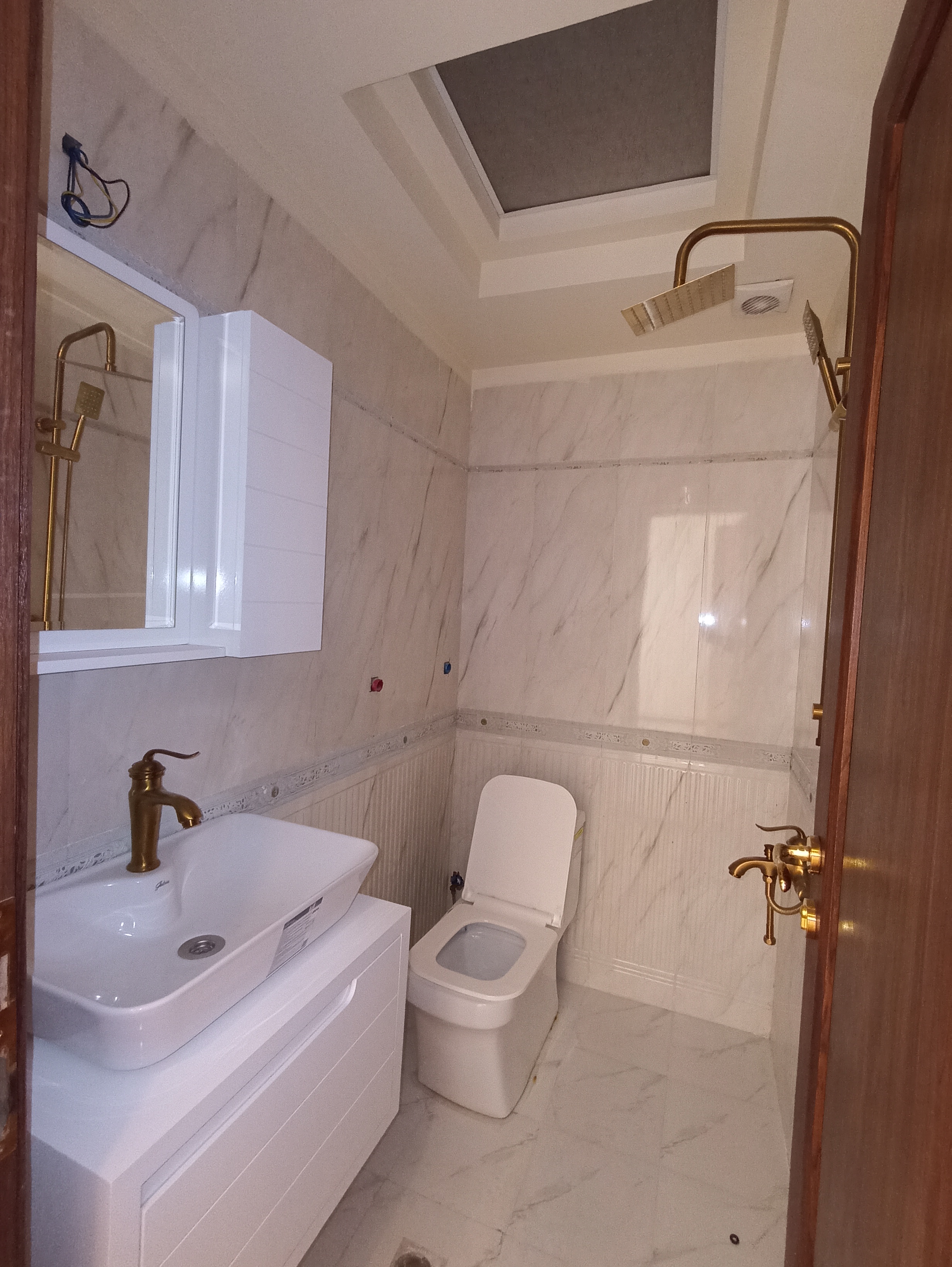 اجاره آپارتمان 140 متر مدائن 3 خواب
