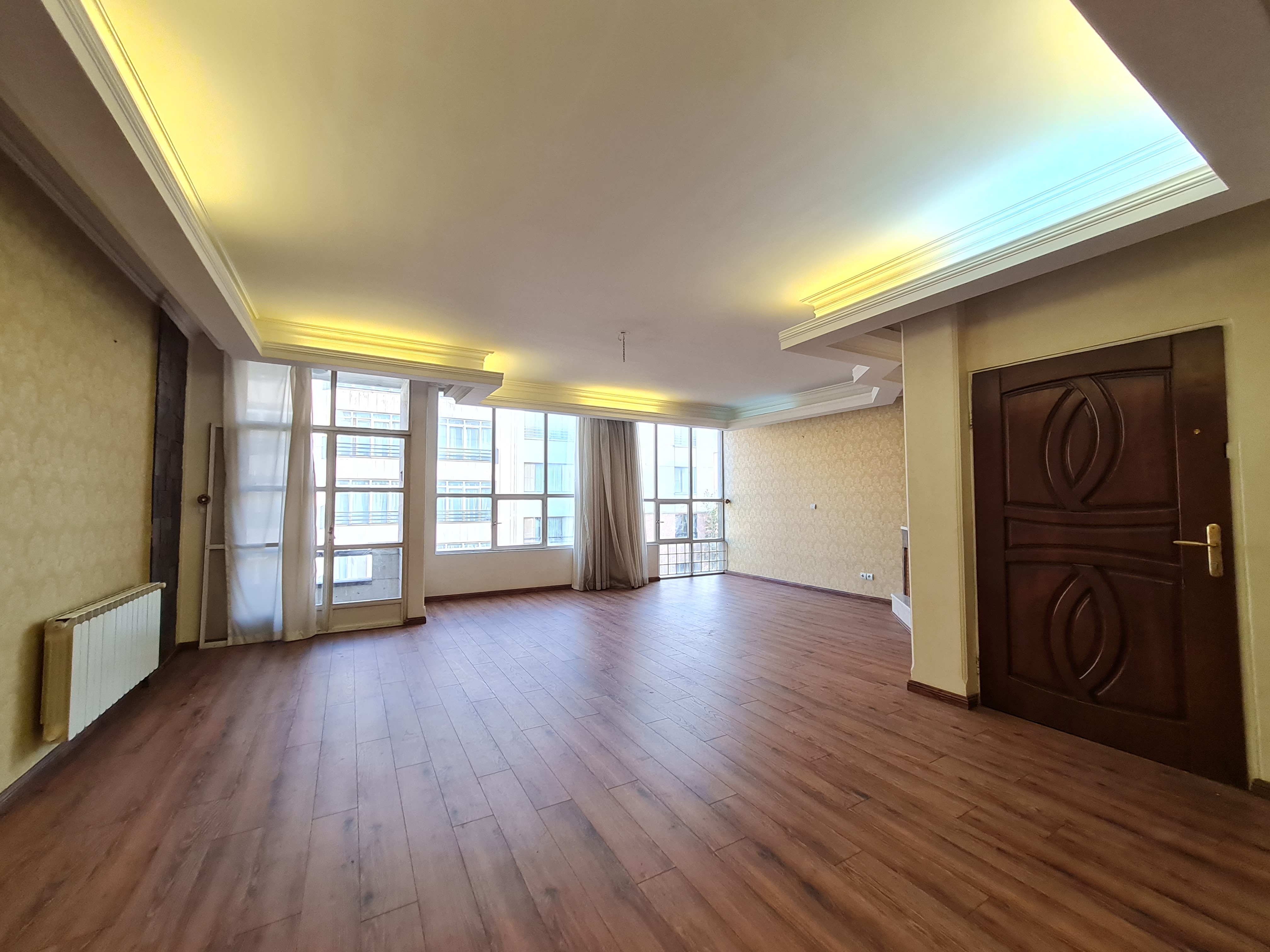فروش آپارتمان 150 متر جهانتاب تاپ لوکیشن