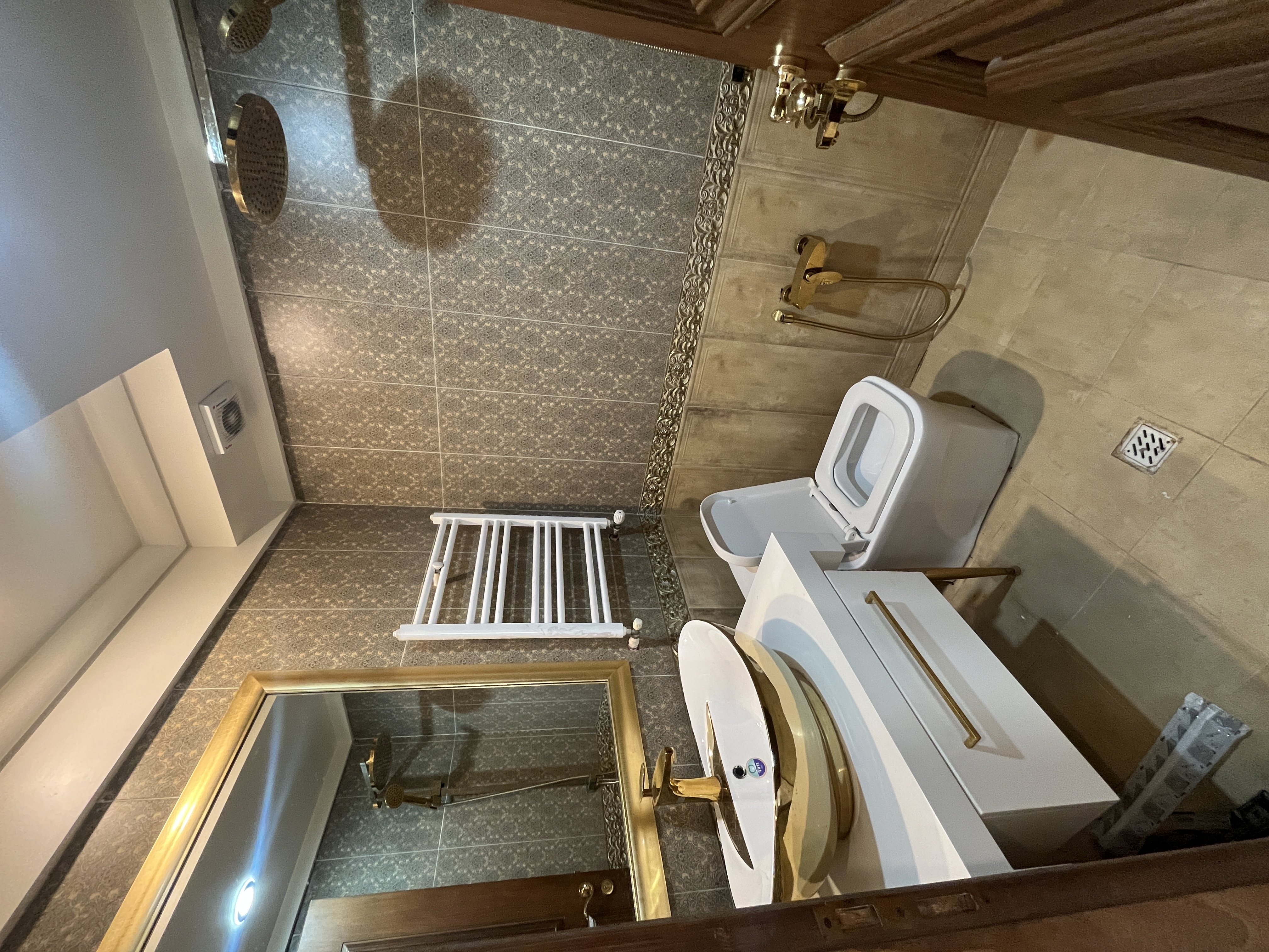 اجاره آپارتمان 120 متر قیطریه نور قوی بسیار تمیز