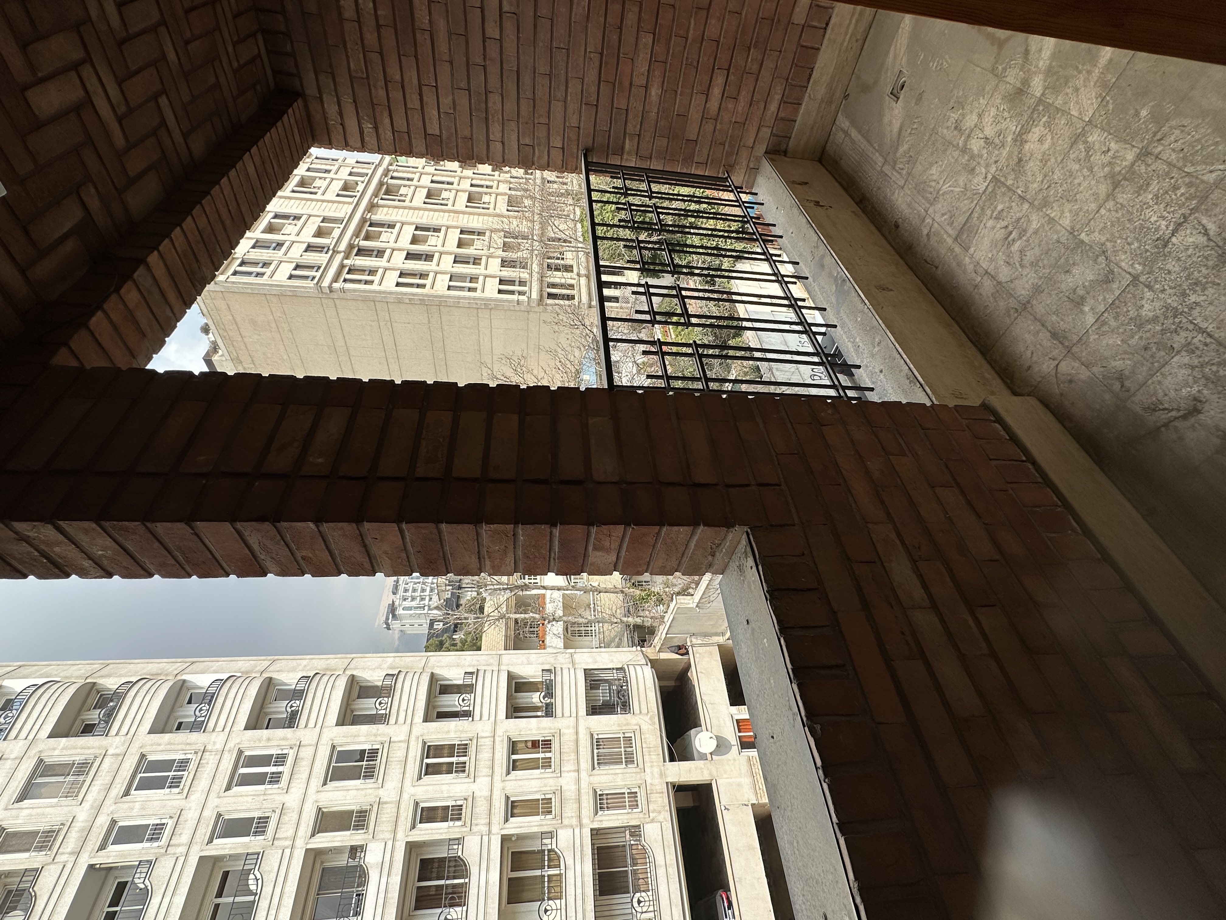 فروش آپارتمان 130متری اقدسيه