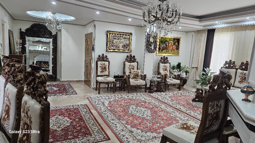 فروش آپارتمان 205 متر نیاوران گلسنگ