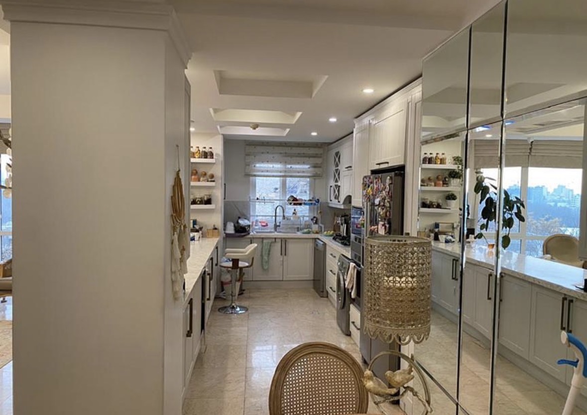 فروش آپارتمان 150 متر دیباجی نور مستقیم جنوب