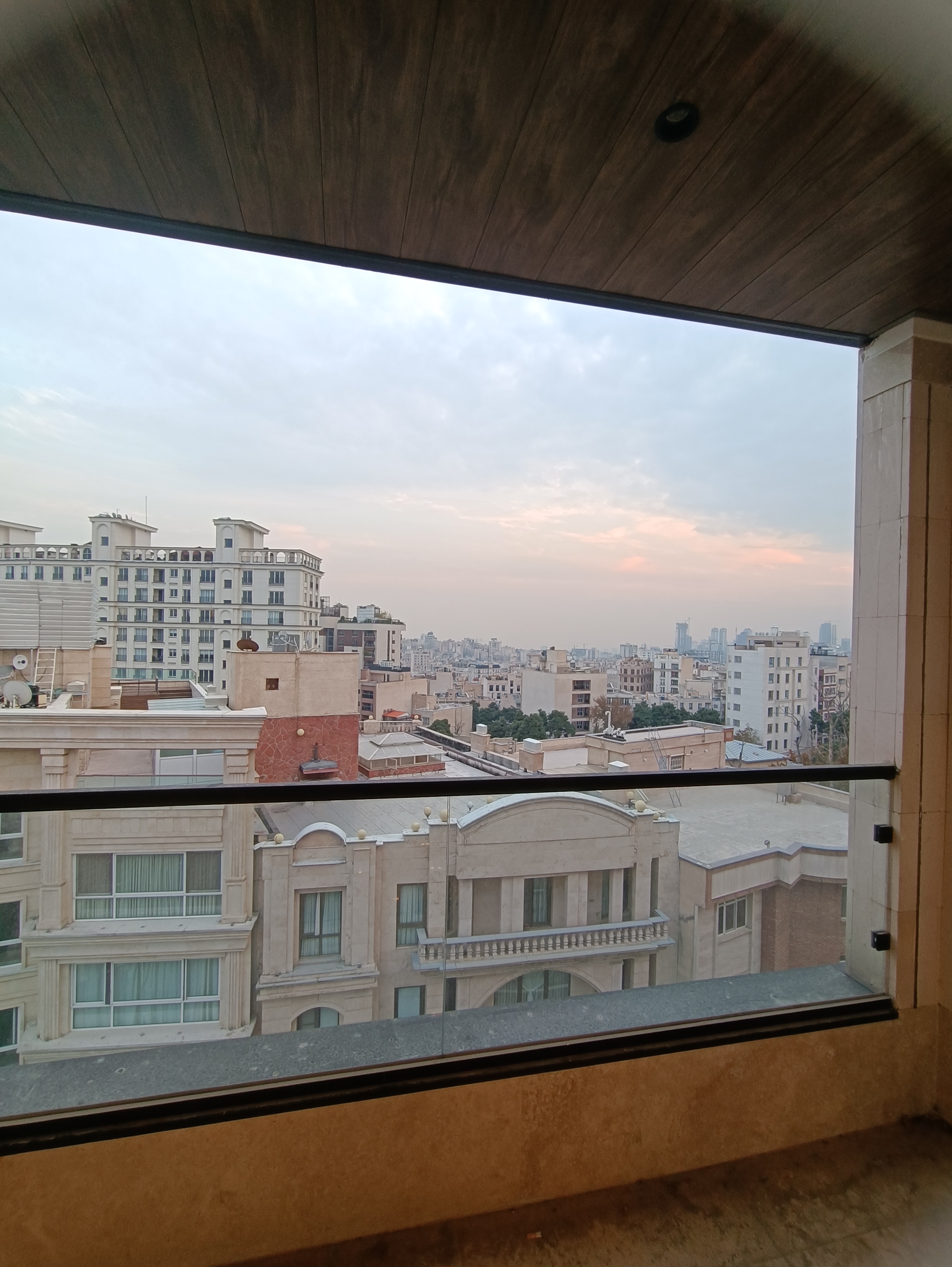 اجاره اپارتمان 120مترنیاوران 2خوابه