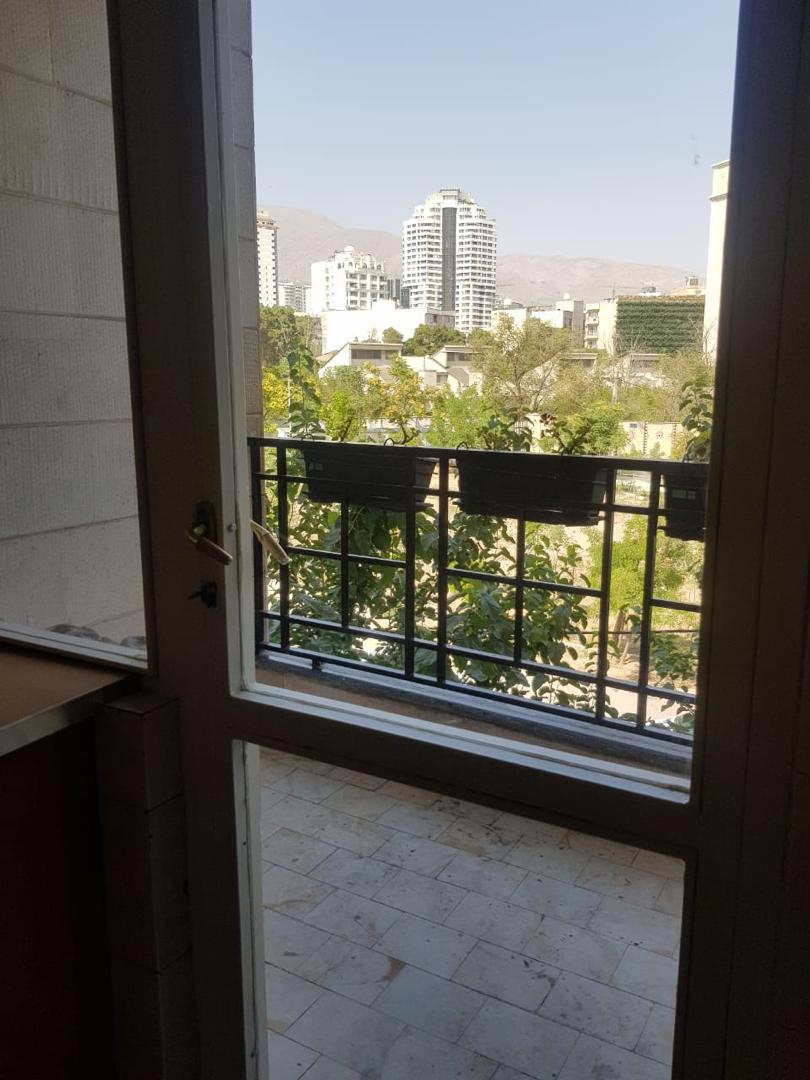 فروش آپارتمان 140 متر اندرزگو 3 خواب فول امکانات