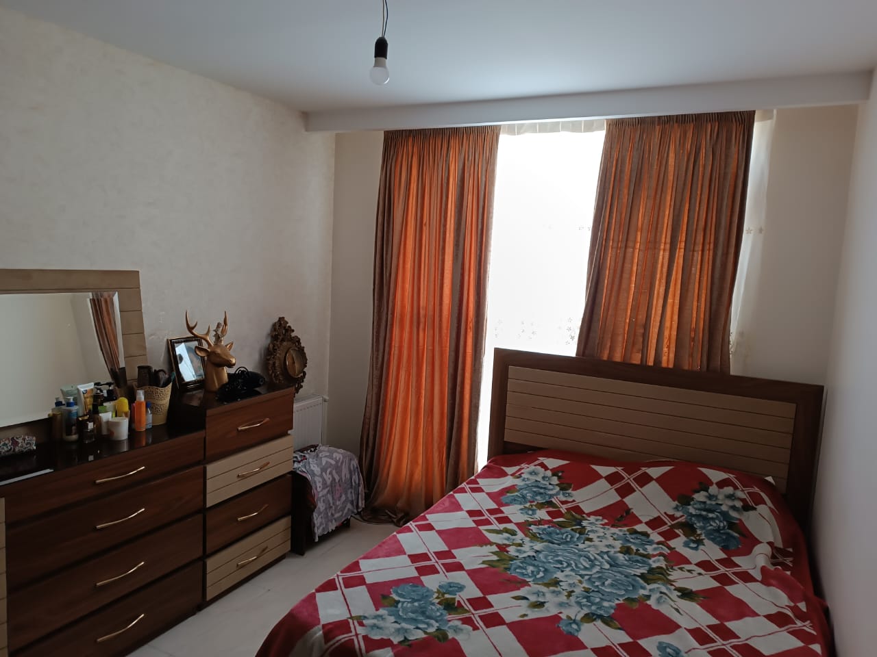 اجاره آپارتمان 140 متری  سالن پرده خور