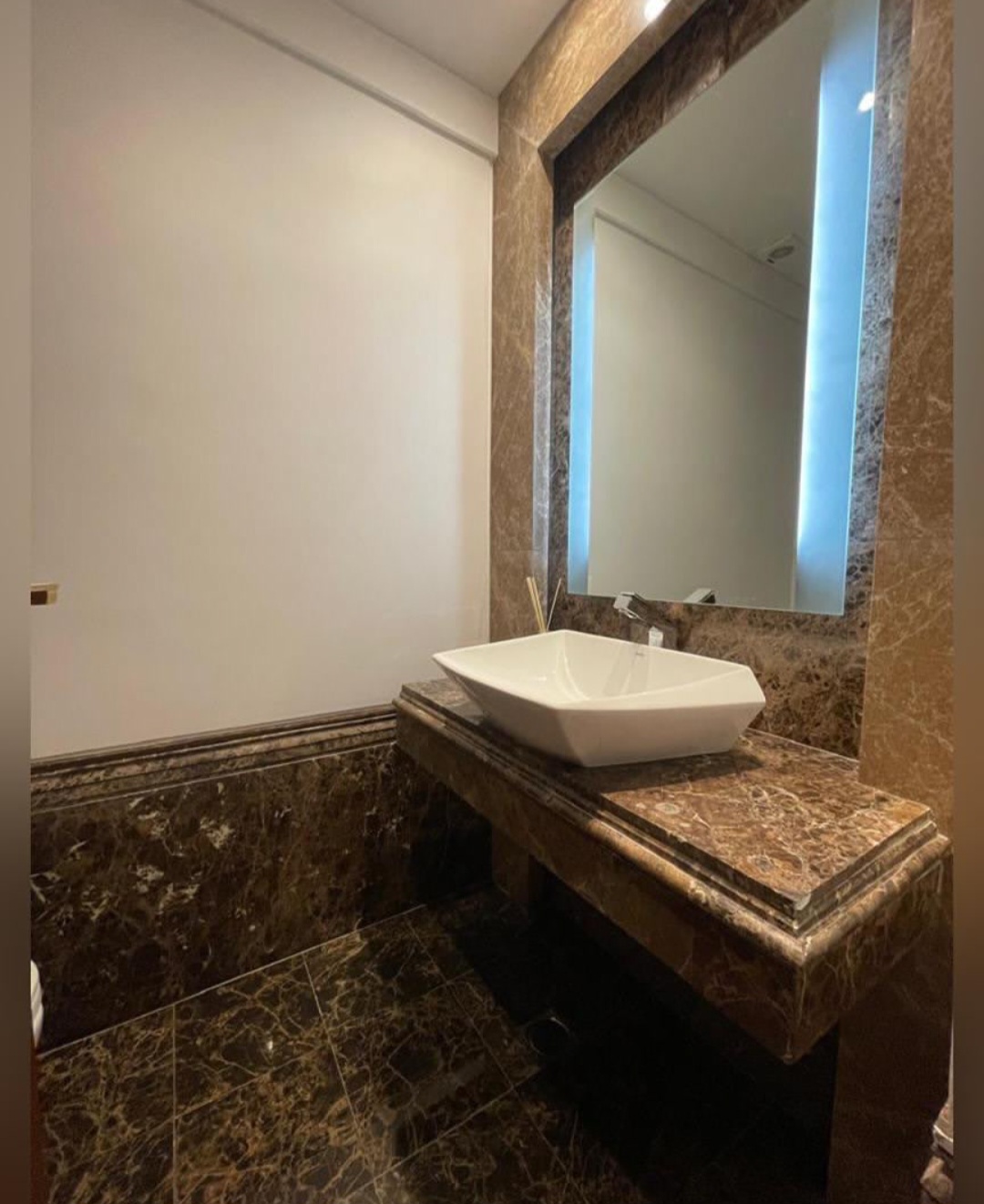 فروش آپارتمان 185متر جهانتاب بدون مشرف