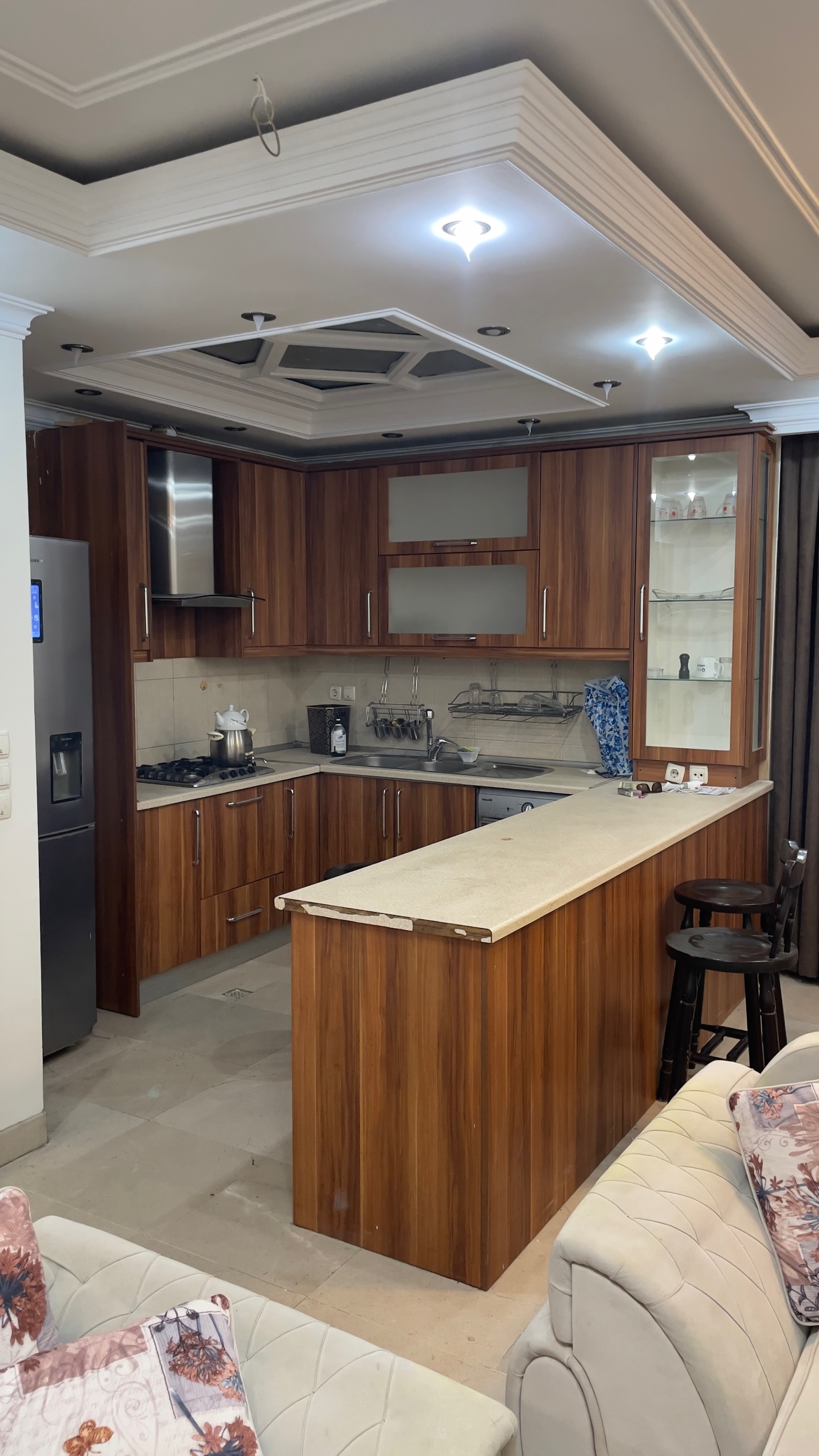 اجاره آپارتمان 70 متر دروس تاپ لوکیشن فول مشاعات