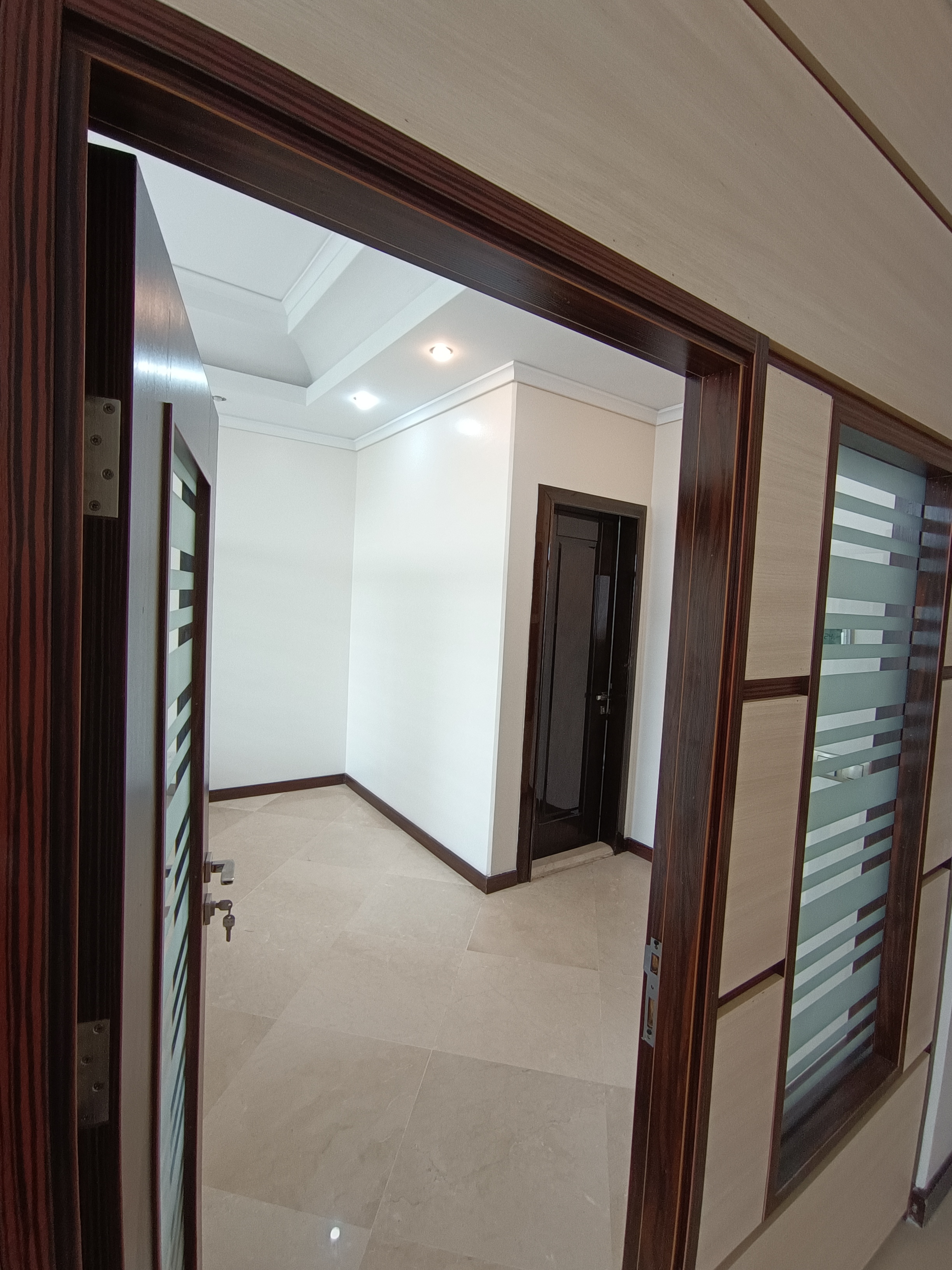 اجاره آپارتمان ۱۳۰ متر تجریش موقعیت اداری