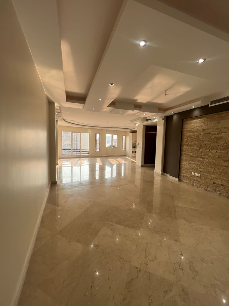 فروش آپارتمان در نیاوران 162 متر