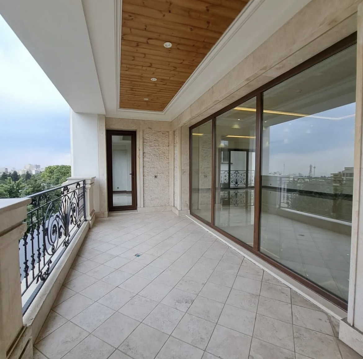 اجاره آپارتمان 220 متر اقدسیه فول مشاعات نور عالی