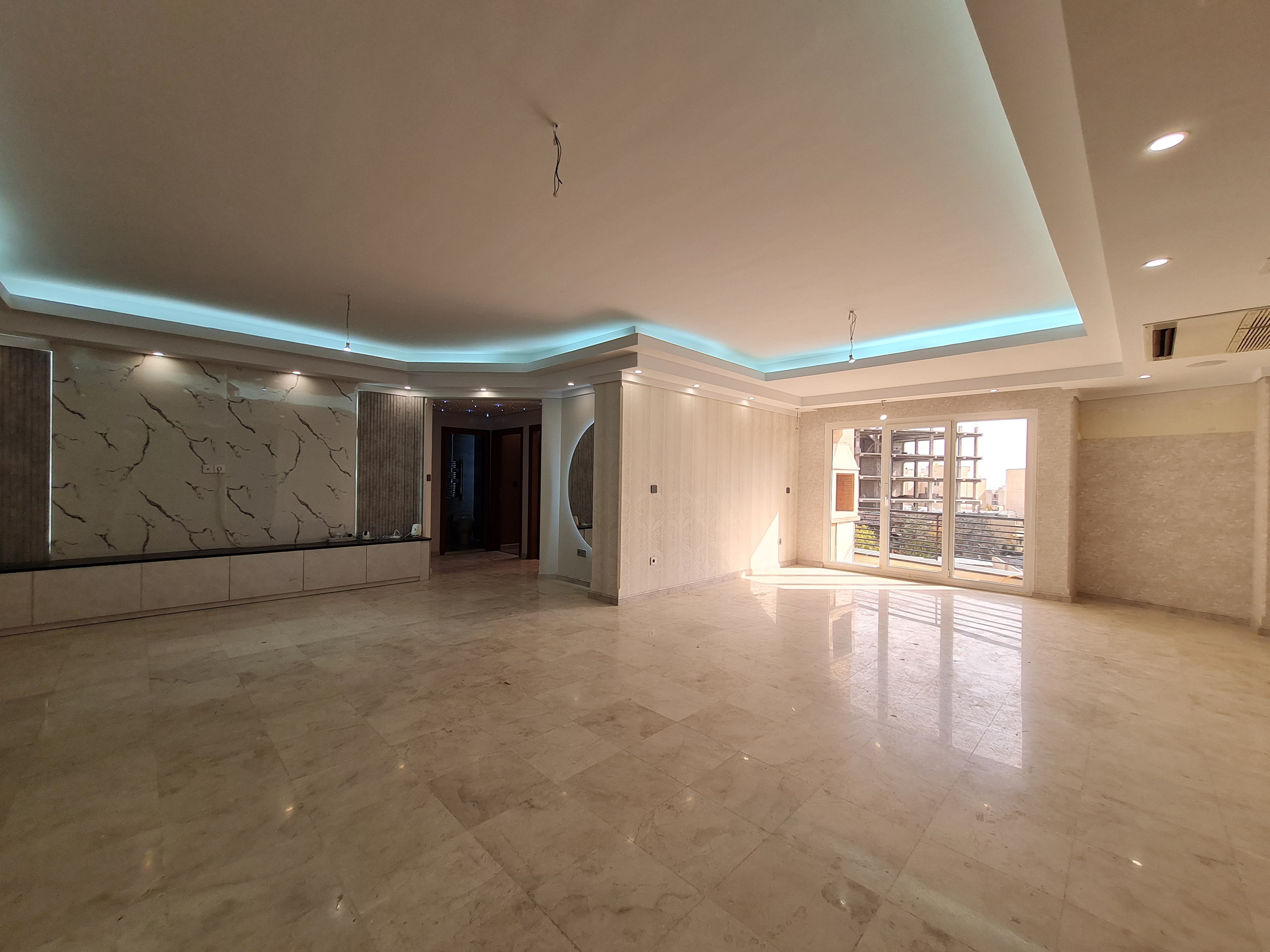 فروش آپارتمان 200 متر فرمانیه غربی
