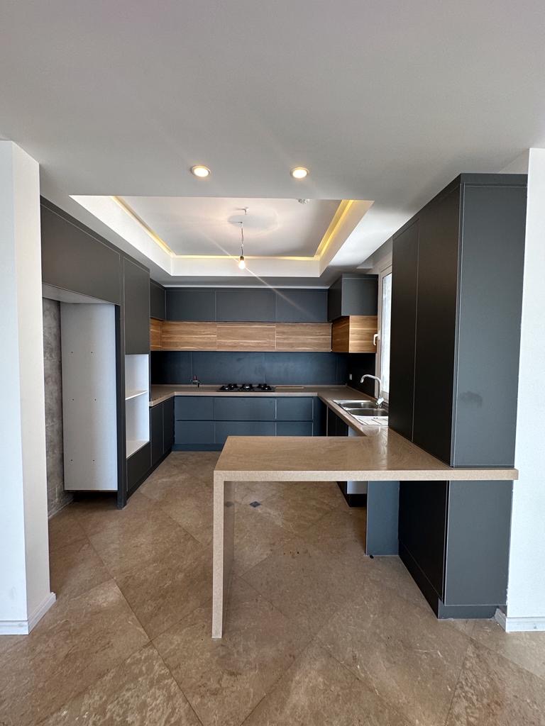 فروش آپارتمان 140 متر نیاوران ویو شهر