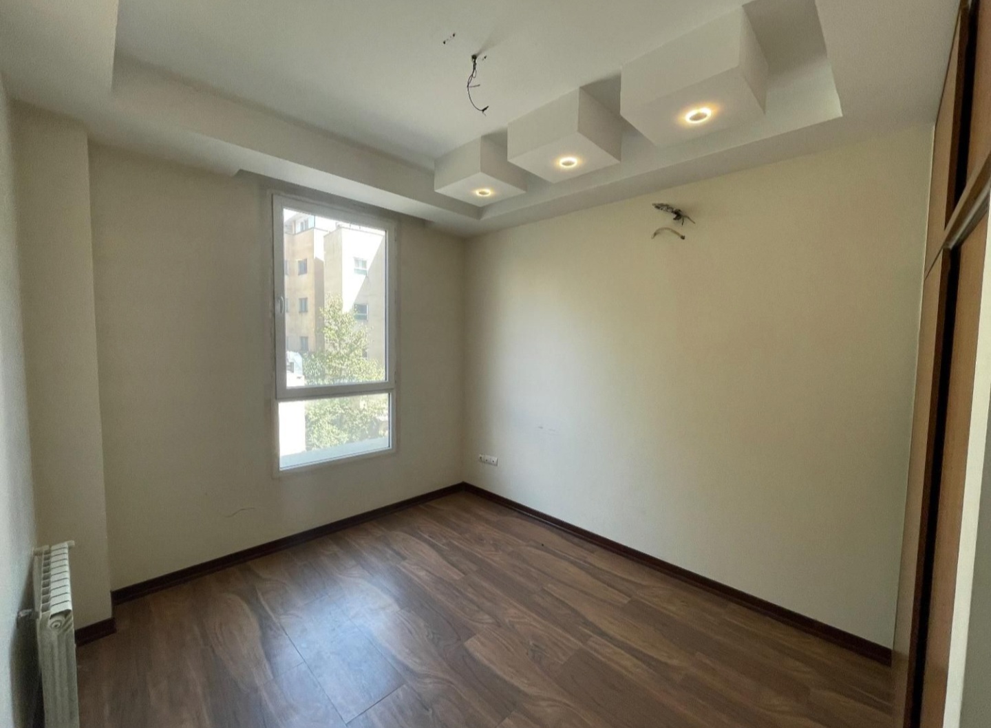 اجاره آپارتمان 130 متر آجودانیه خوش نقشه