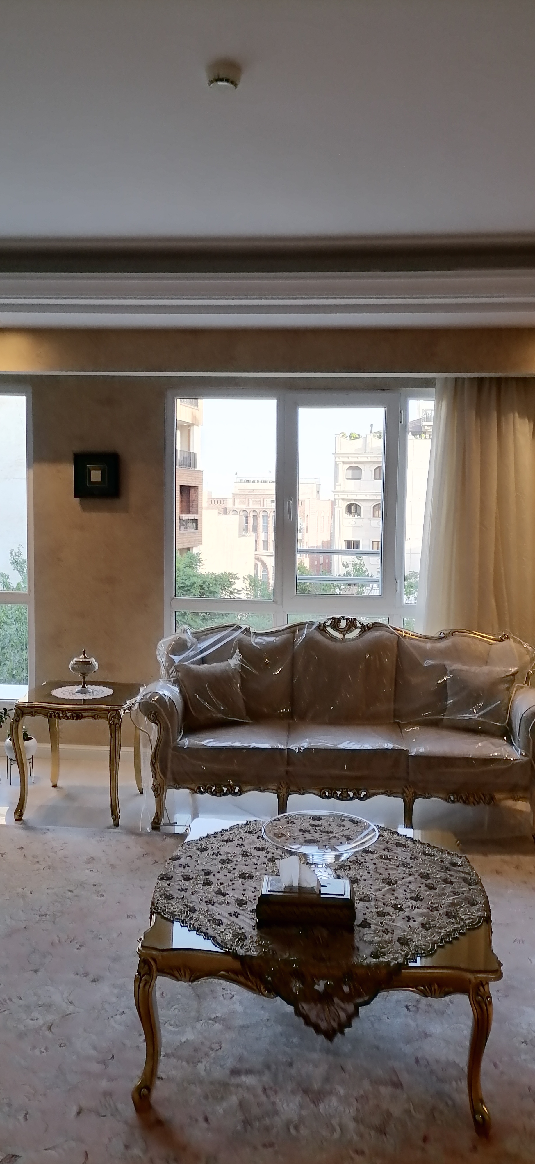 فروش آپارتمان 151متر نیاوران برج باغ 2پارکینگ سندی