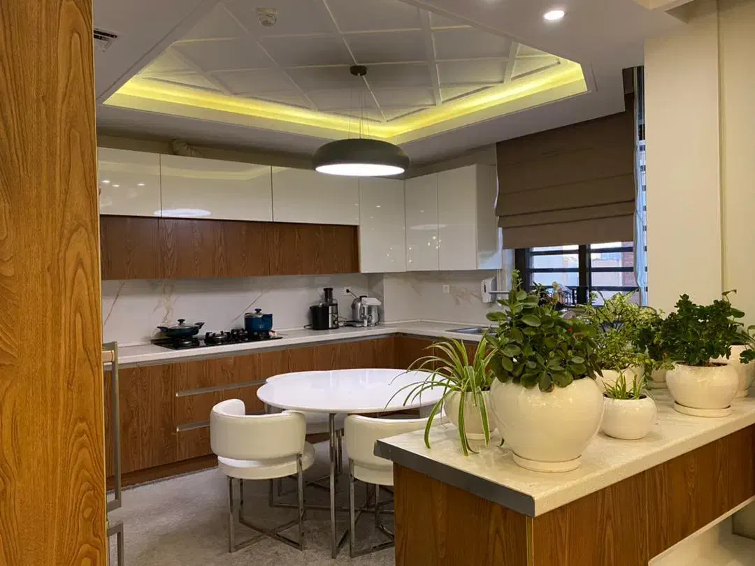 آپارتمان 150 متری/3خواب/غرق نور/حوالی پارک قیطریه