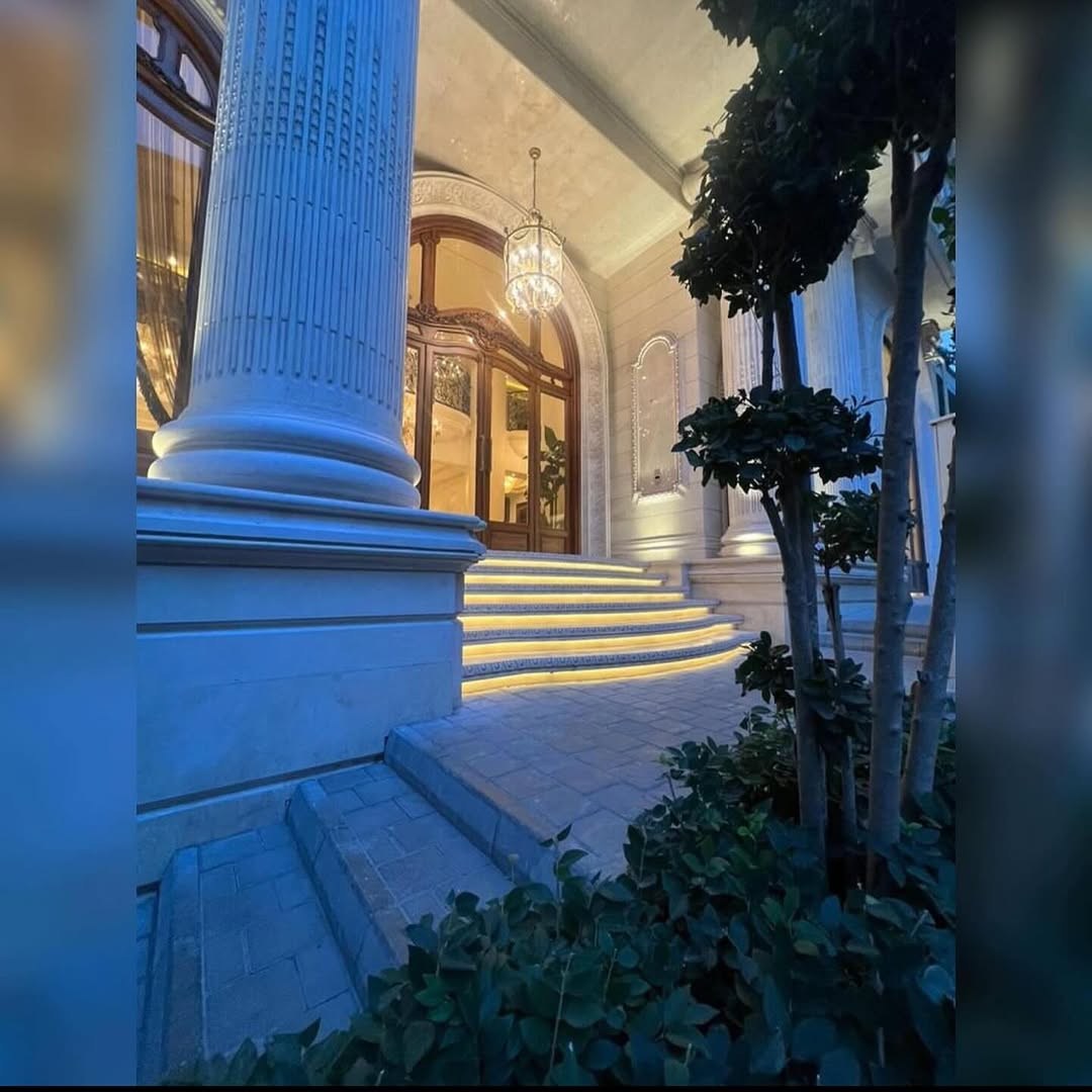 برج باغ 200 متری در فرمانیه فول مشاعات هتلینگ