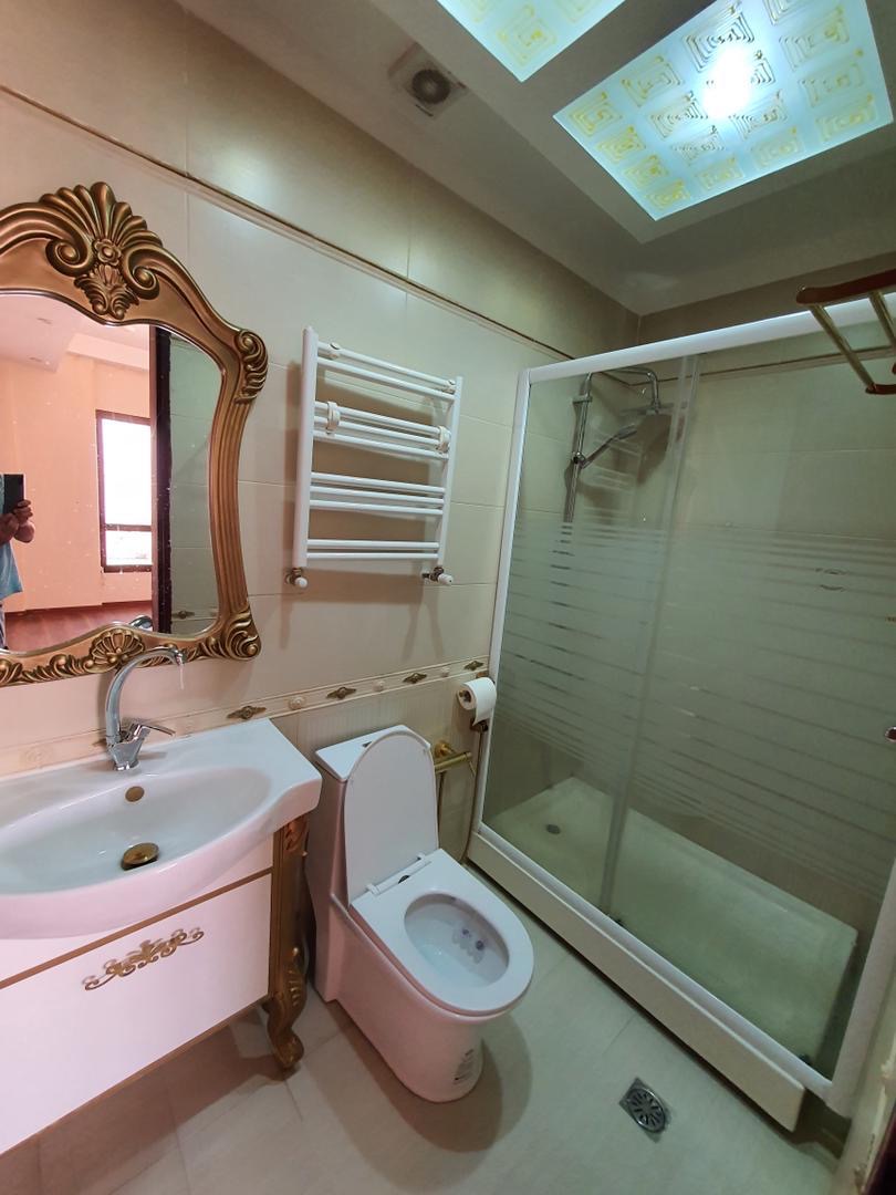 اجاره اپارتمان 165 متری در کامرانیه