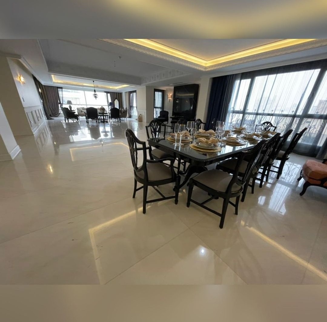 فروش آپارتمان 210 متر نیاوران 2 پارکینگ سندی