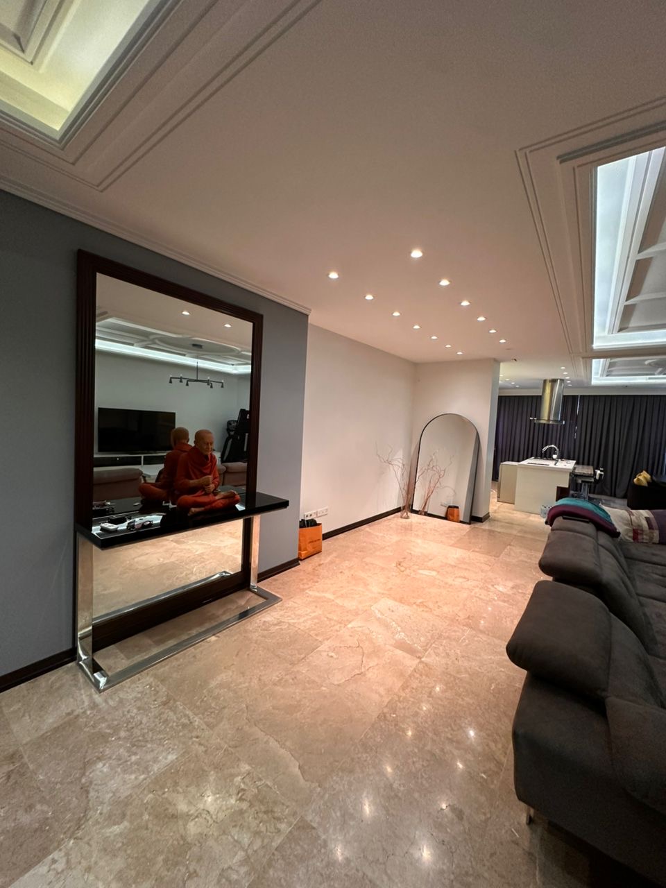 فروش اپارتمان 183متر فرمانيه غربى  تراس قابل چيدمان