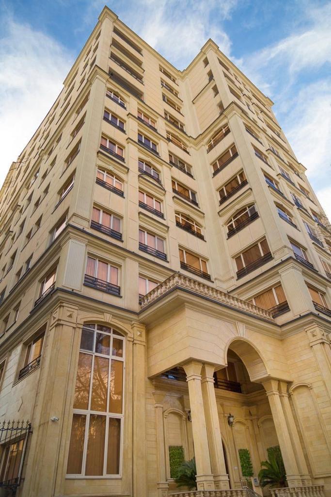 رهن و اجاره آپارتمان در فرمانیه 60متر فول مشاعات