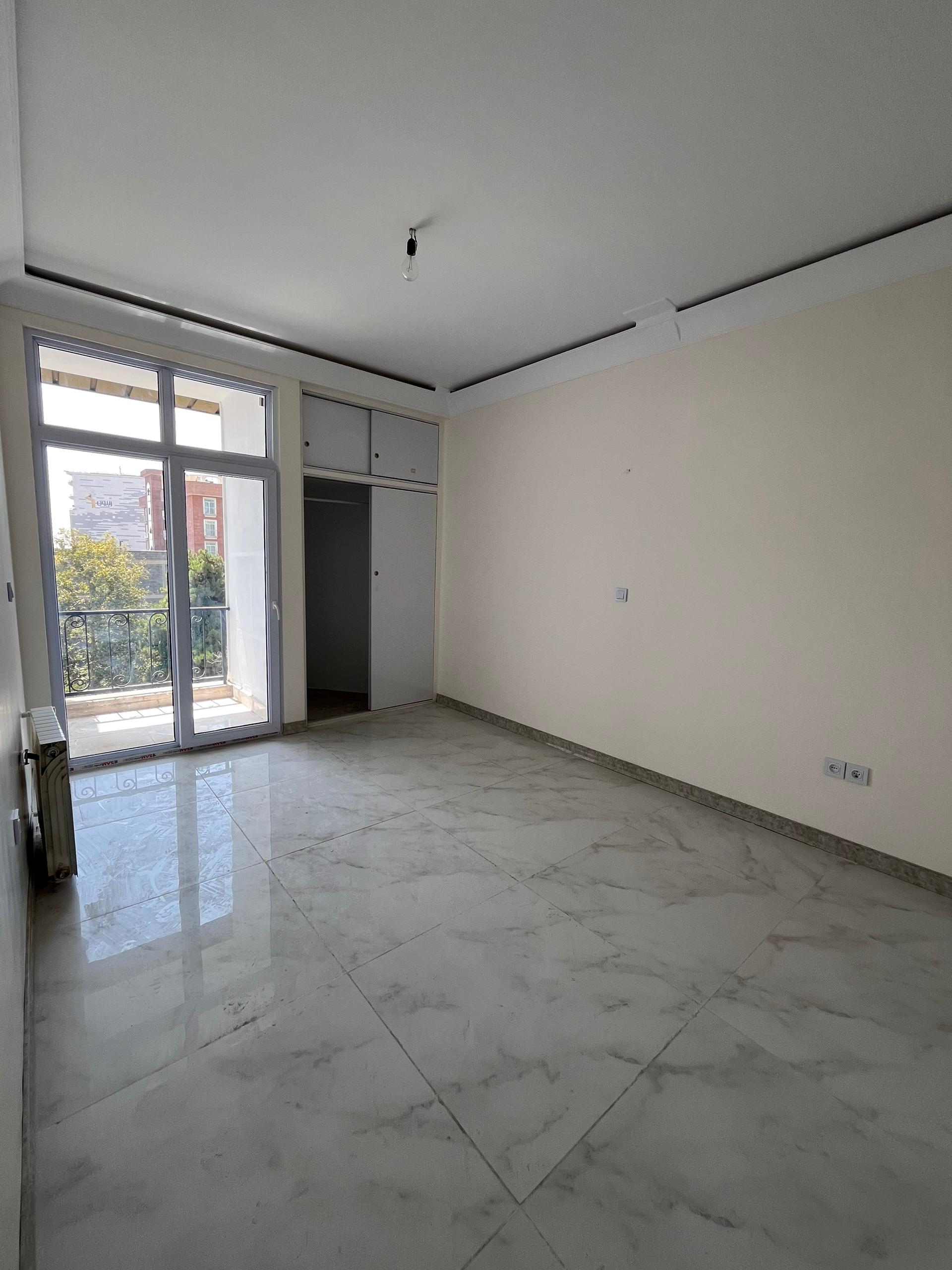 فروش آپارتمان 115 متر حکمت فول امکانات