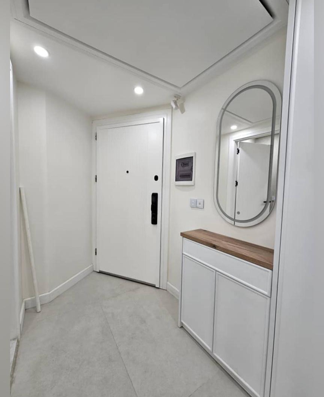 فروش آپارتمان 175متر جهانتاب 20متر تراس نور مستقیم