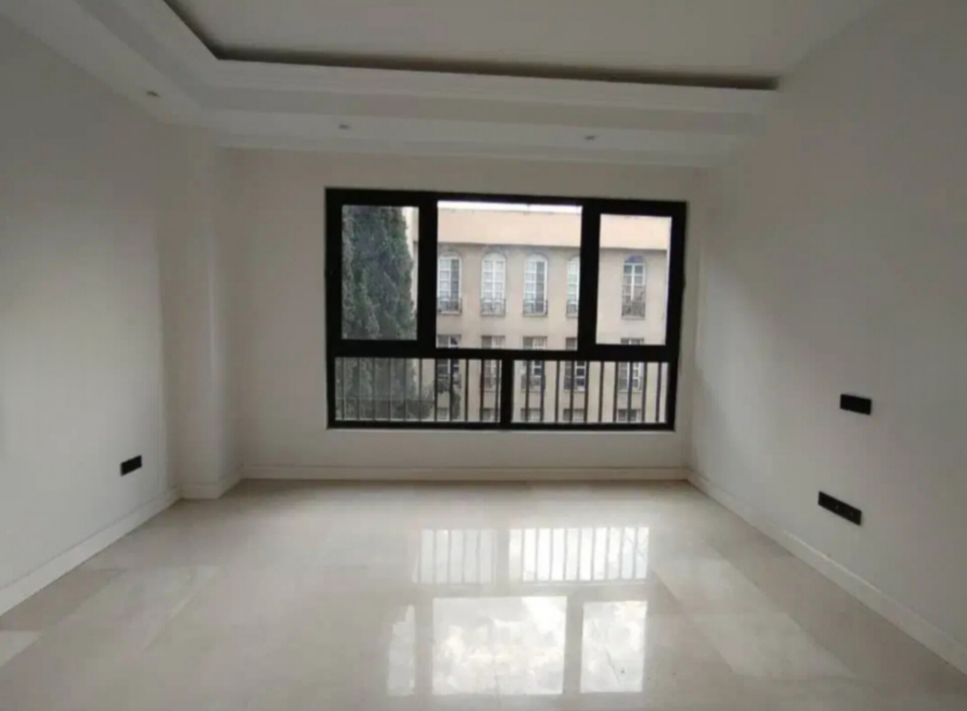 فروش آپارتمان 160 متر قیطریه کلید نخورده نور عالی (چند قدمی پارک قیطریه)