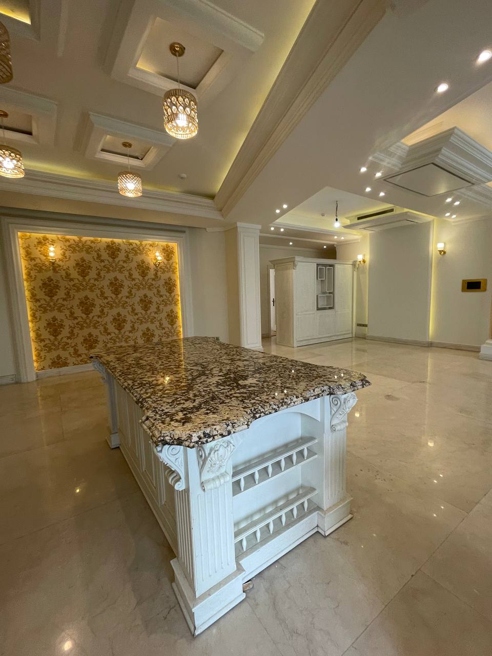 اجاره آپارتمان 170 متر اقدسیه کلاسیک متریال اروپایی