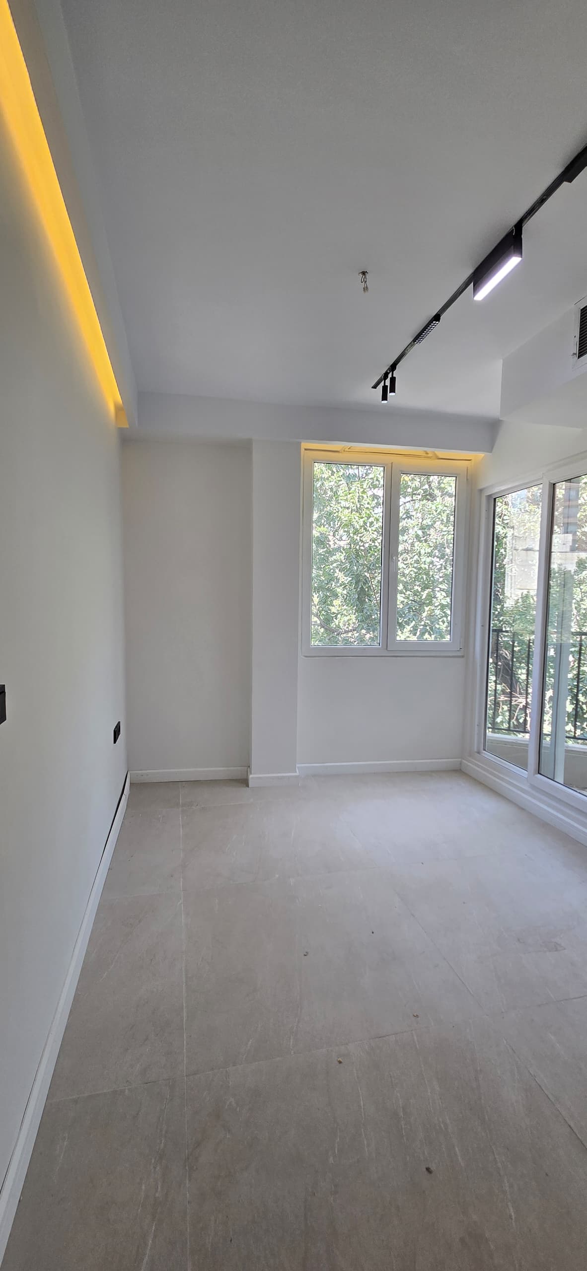 فروش آپارتمان 80 متر دارآباد دو خواب