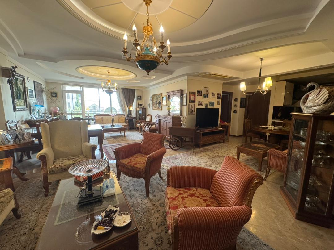 فروش آپارتمان 130 متر تاپ لوکیشن قیطریه جنوبی