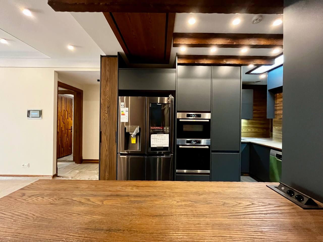 فروش آپارتمان 108متر نیاوران 2خواب