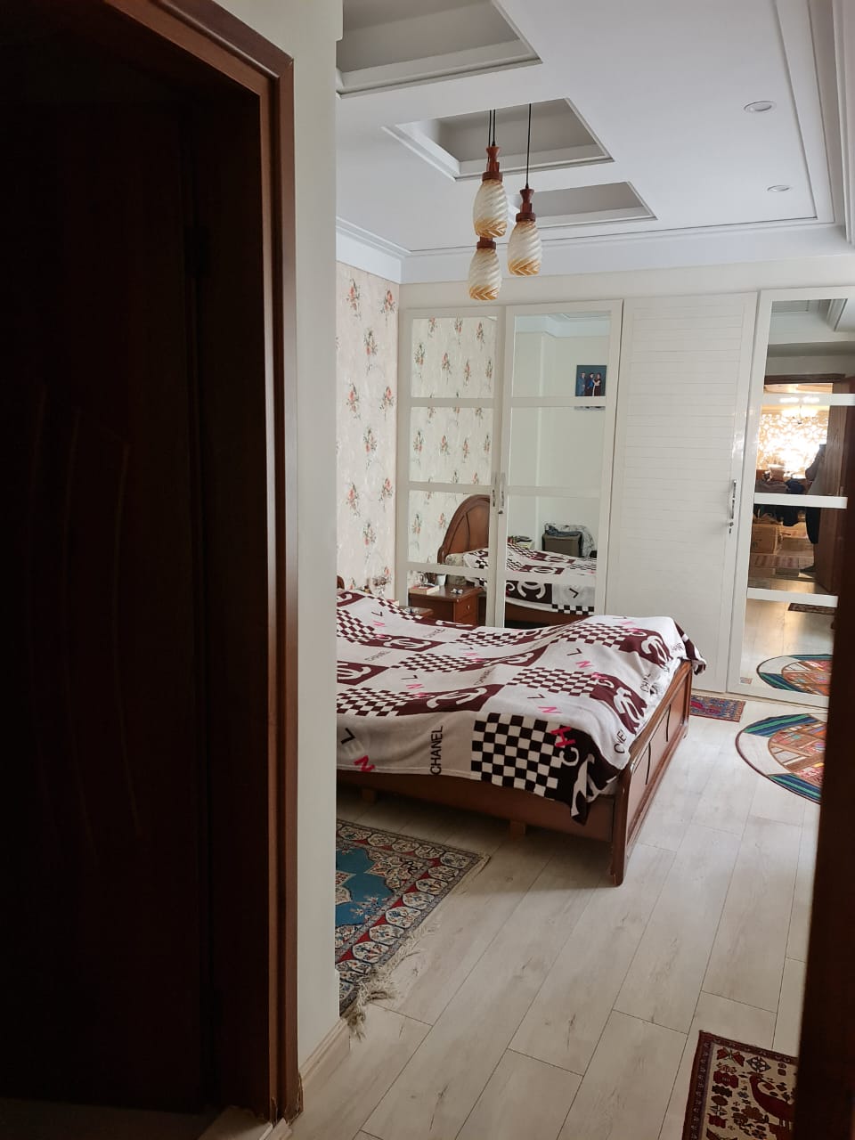 فروش آپارتمان 160متر آجودانیه فول مشاعات