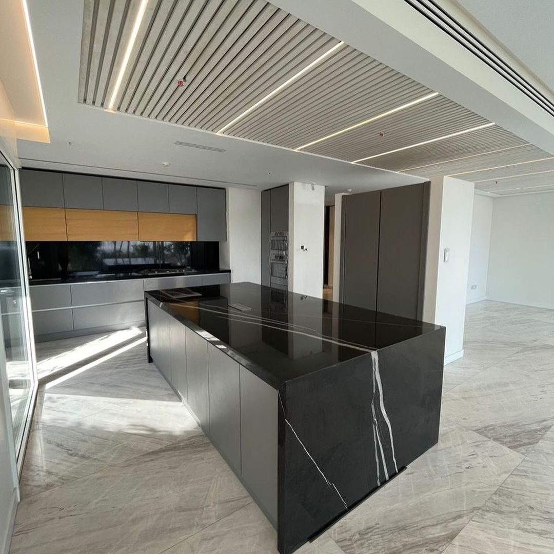 فروش آپارتمان  190متر فرمانیه شرقی 3خواب 2پارکینگ کلیدنخورده