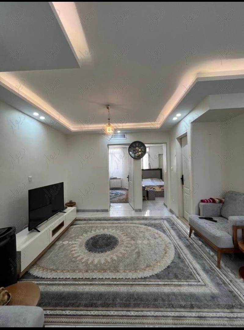 فروش آپارتمان 64متر فدک 2خواب
