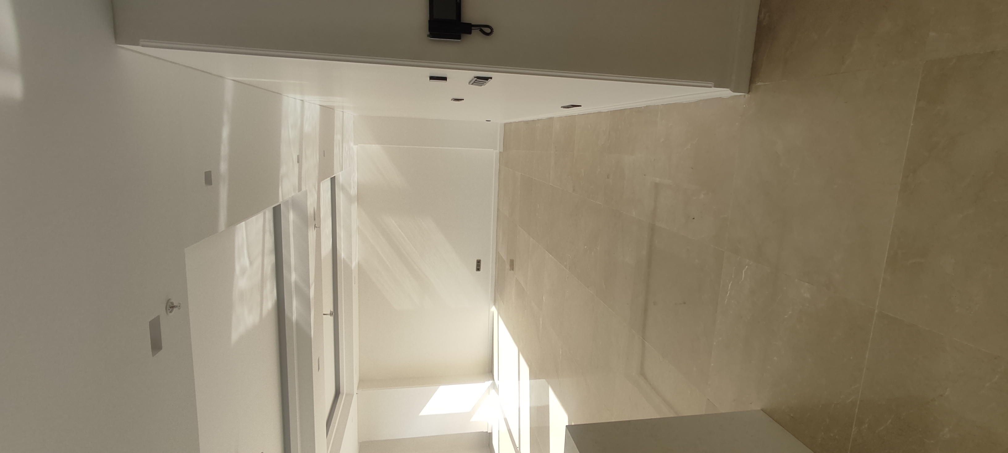 فروش آپارتمان 100متر فرمانیه 2خواب فول مشاعات