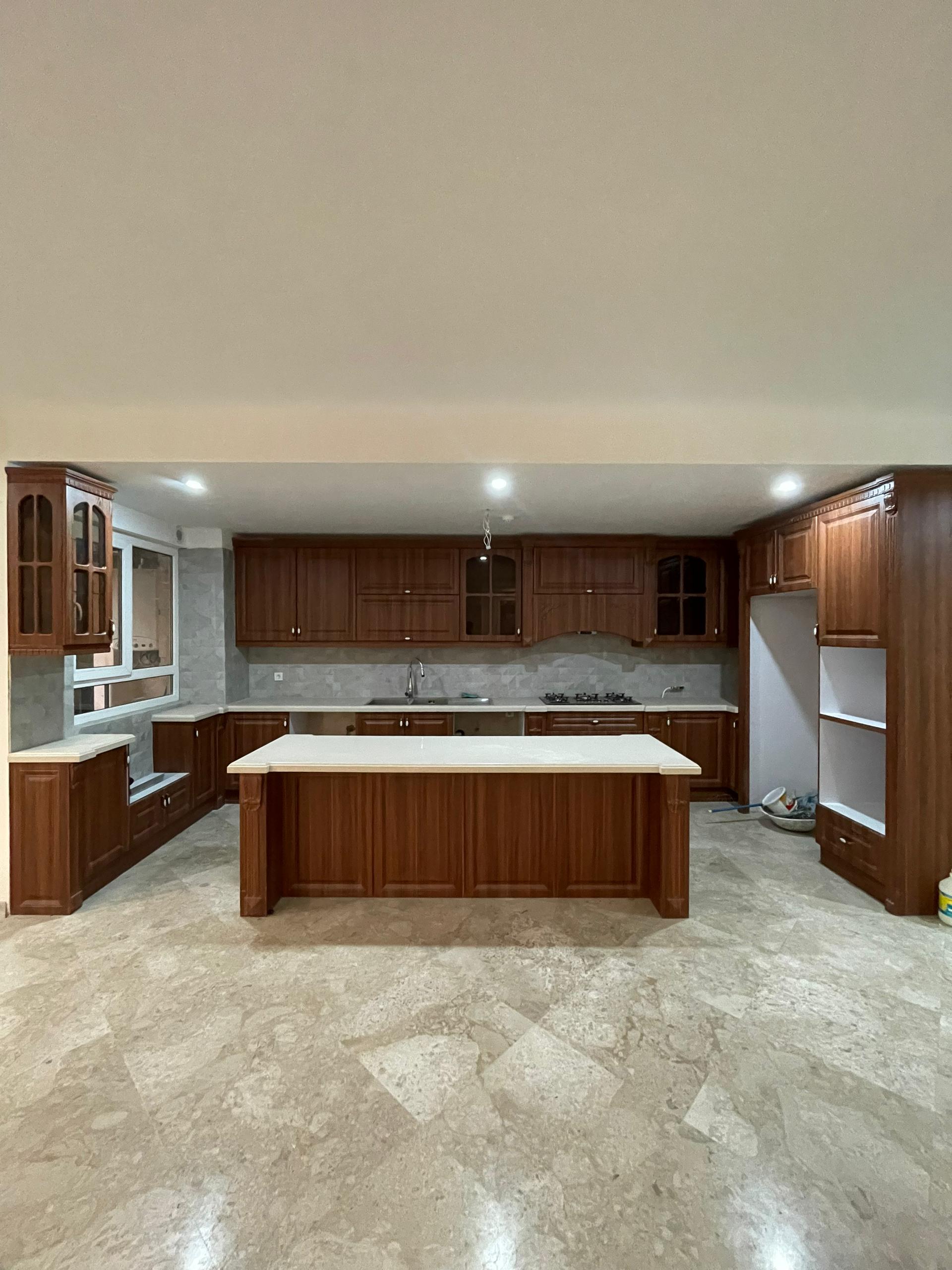 فروش آپارتمان 110 متر فرمانیه 2 خواب کلیدنخورده