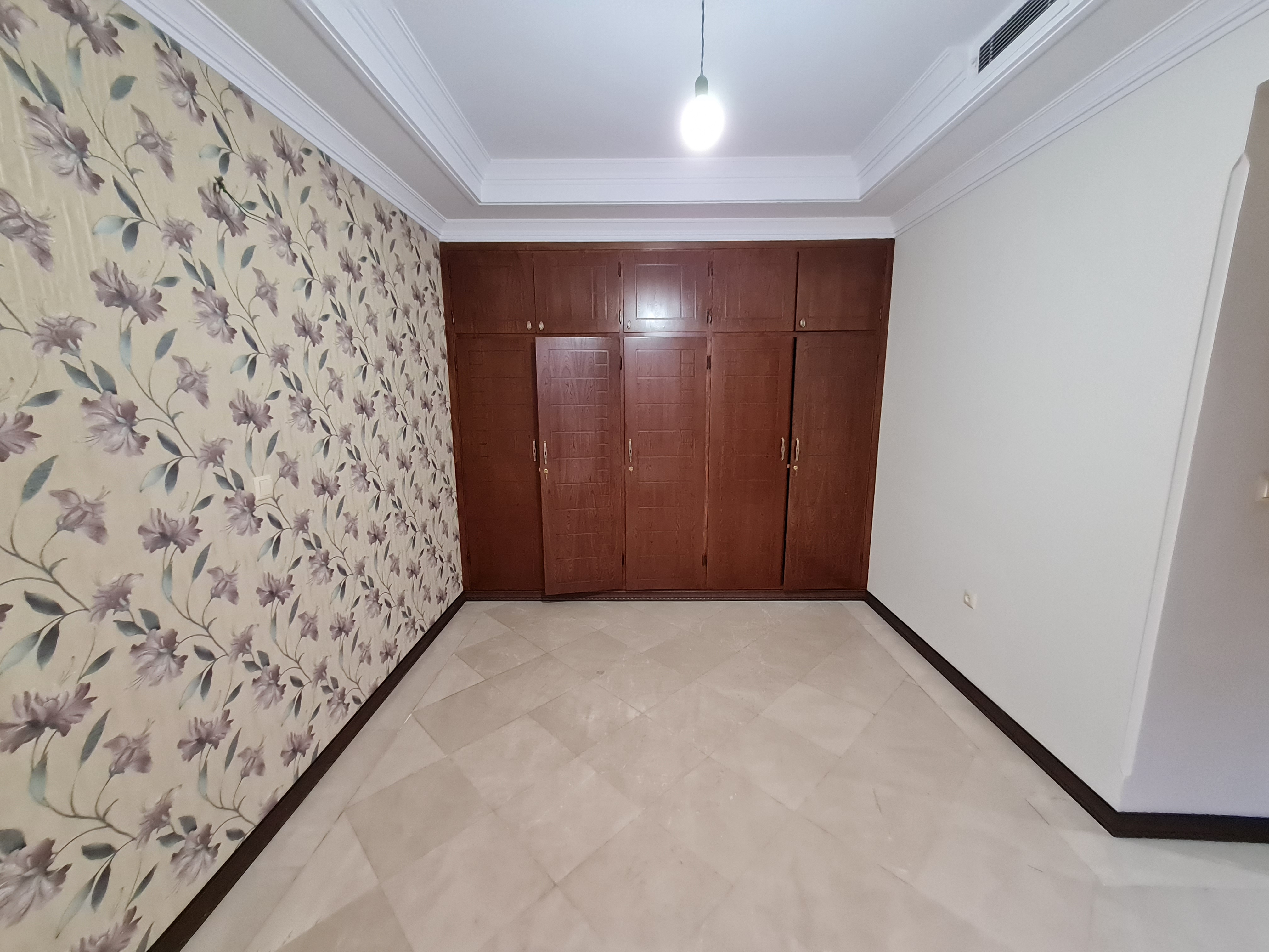 فروش آپارتمان 110 متر فرمانیه تاپ لوکیشن