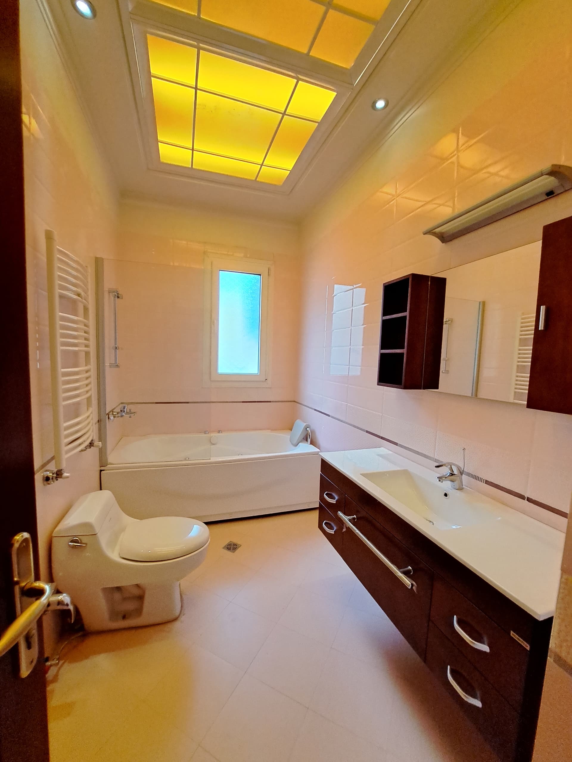 اجاره آپارتمان 200متر‌  دربند