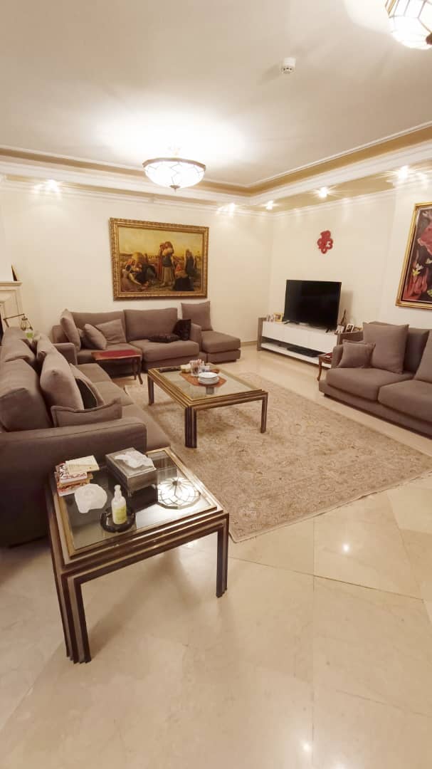 فروش آپارتمان 200 متر نیاوران