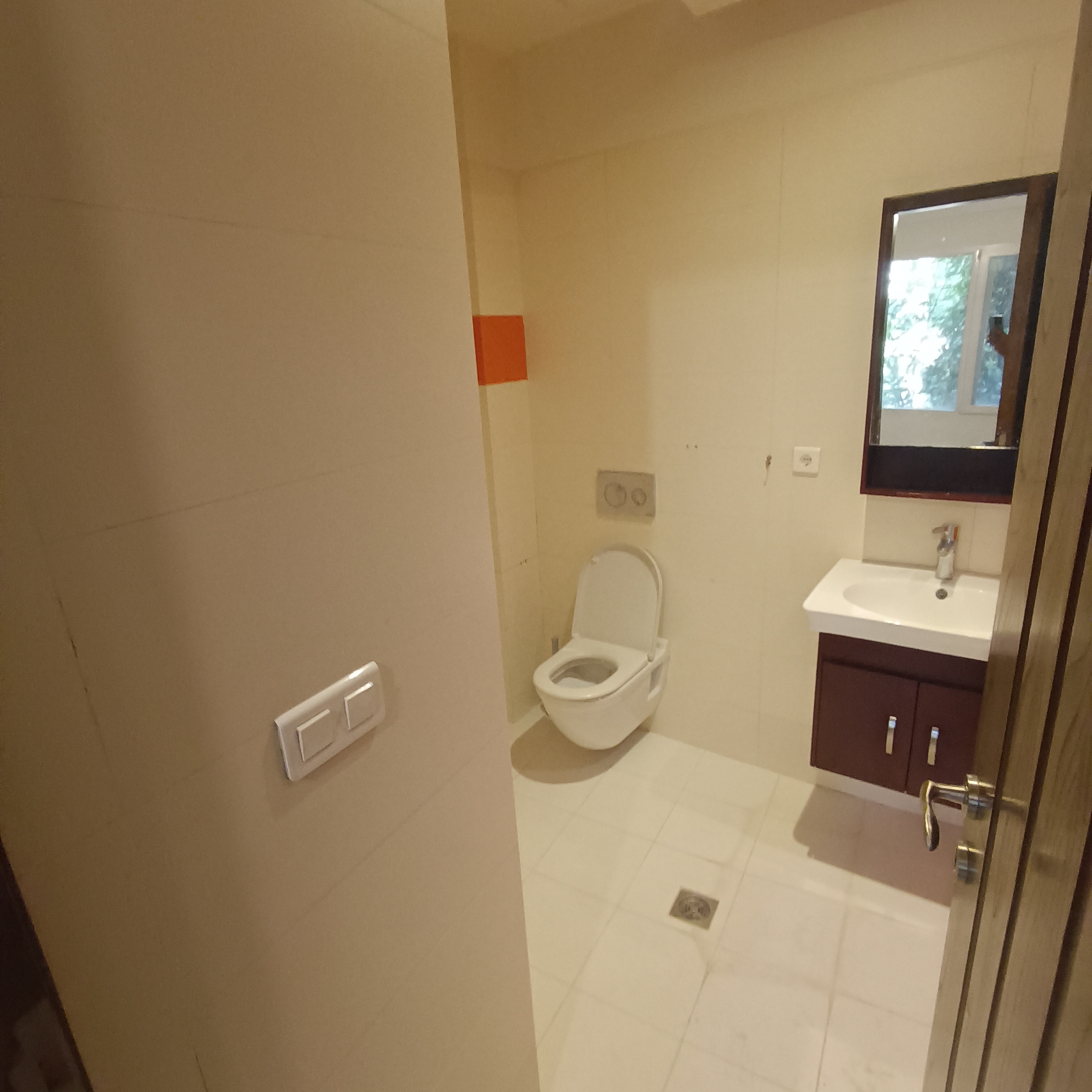 اجاره آپارتمان 160متر نیاوران دو خواب مستر تاپ لوکیشن