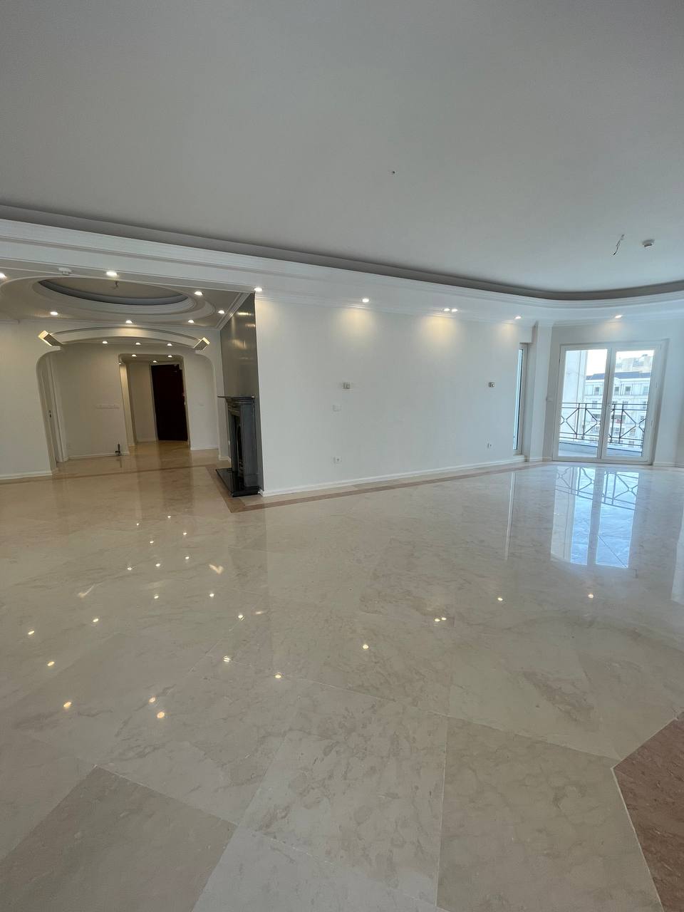 برج 245 متر سنبل