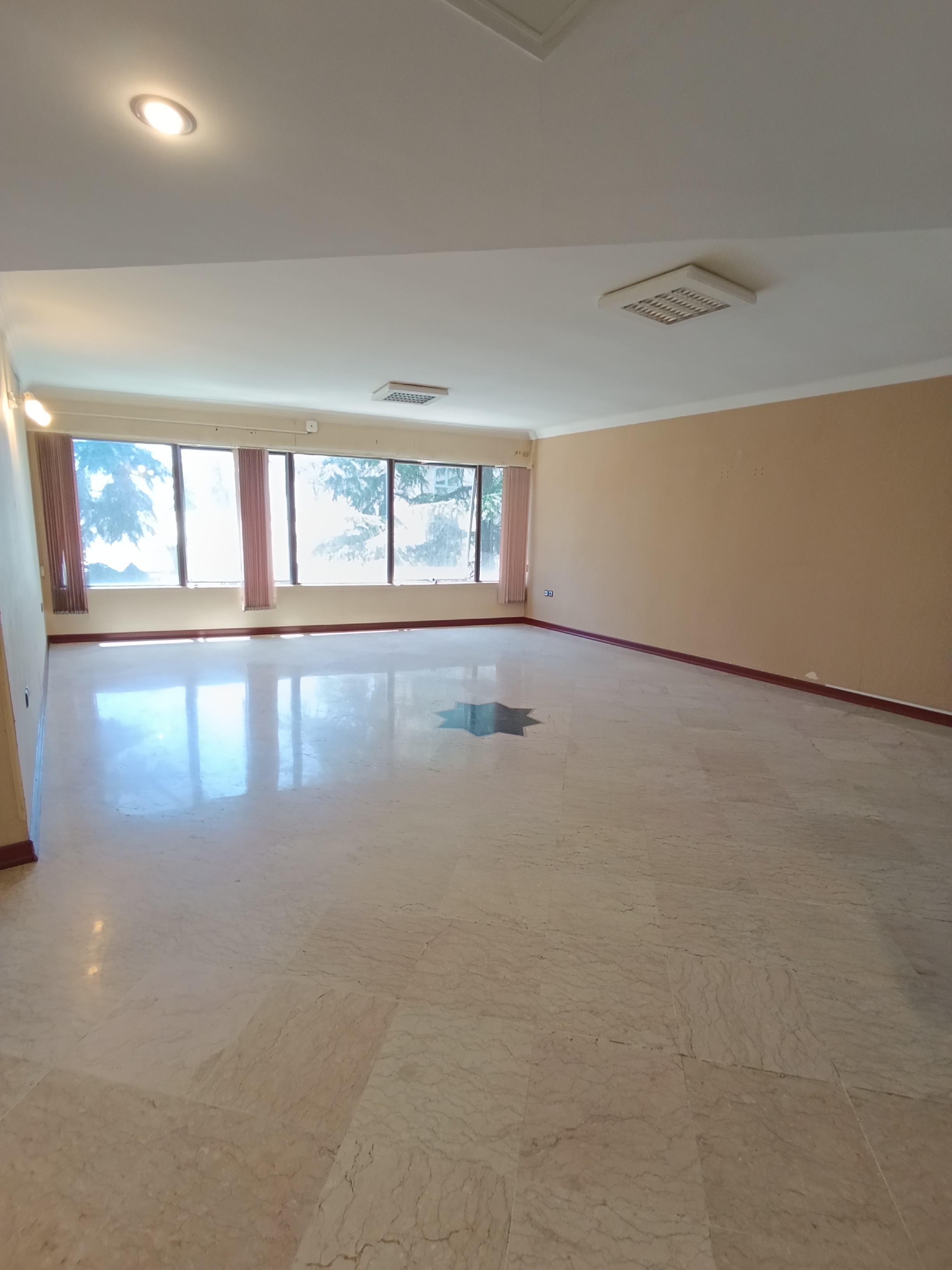 اجاره اداری 100متر نیاوران