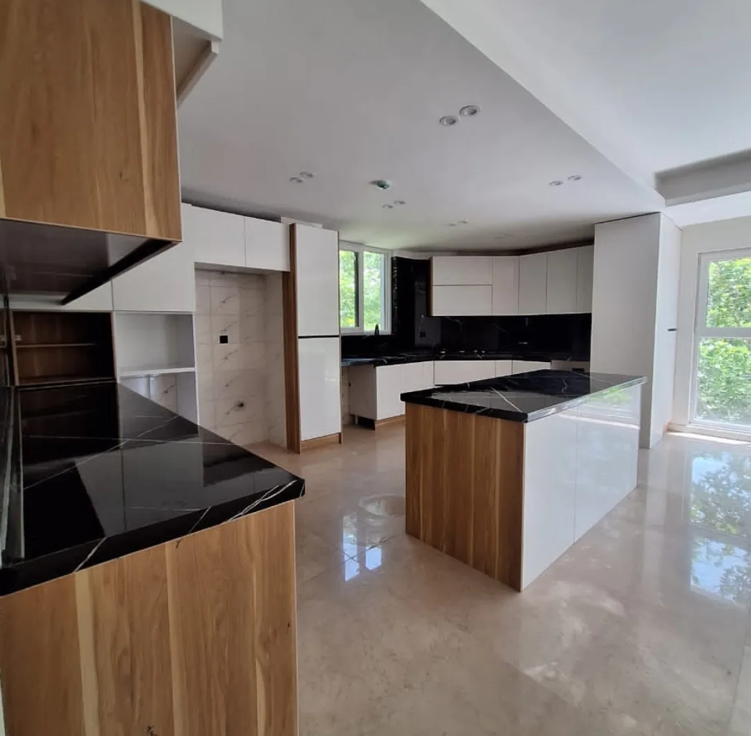 120 متر / فول مشاعات / درب دوم